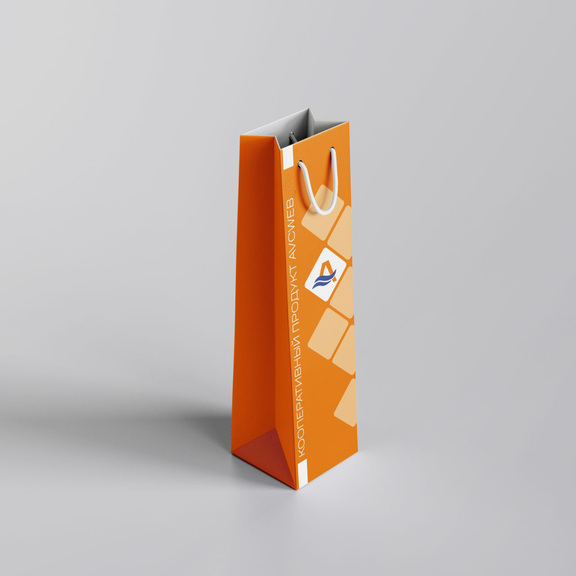 Брендированный подарочный пакет для напитков